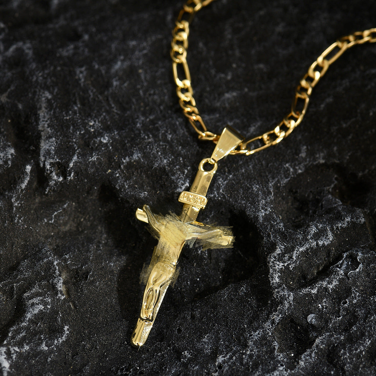 Cross Pendant Necklace with Figaro Chain